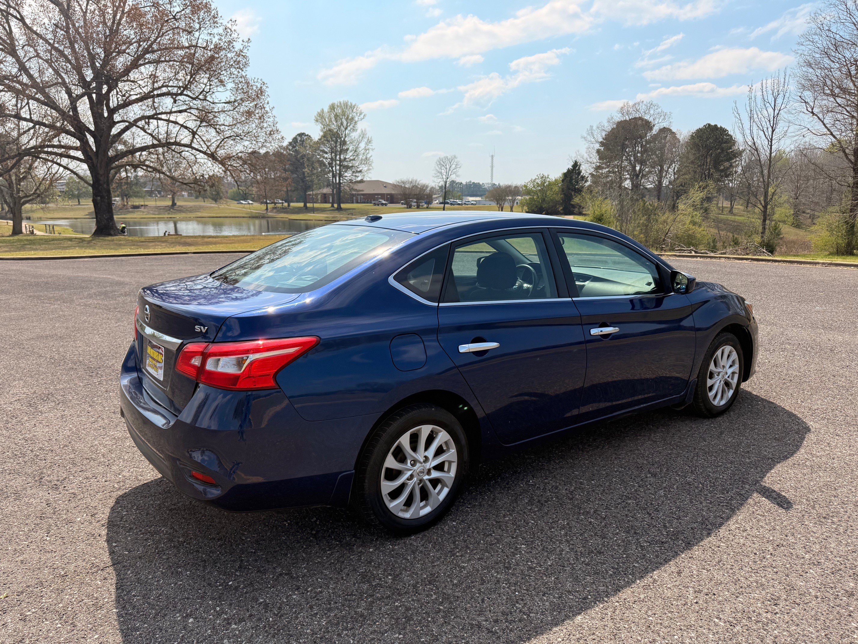 Used 2019 Nissan Sentra SV image 5