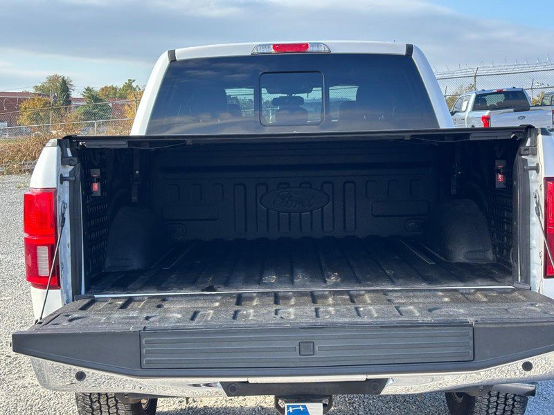Used 2019 Ford F150 King Ranch w/ Equipment Group 601A Luxury AWD/4WD image 11