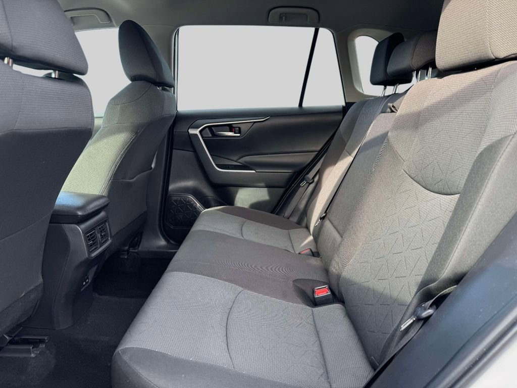 Used 2024 Toyota RAV4 XLE image 12