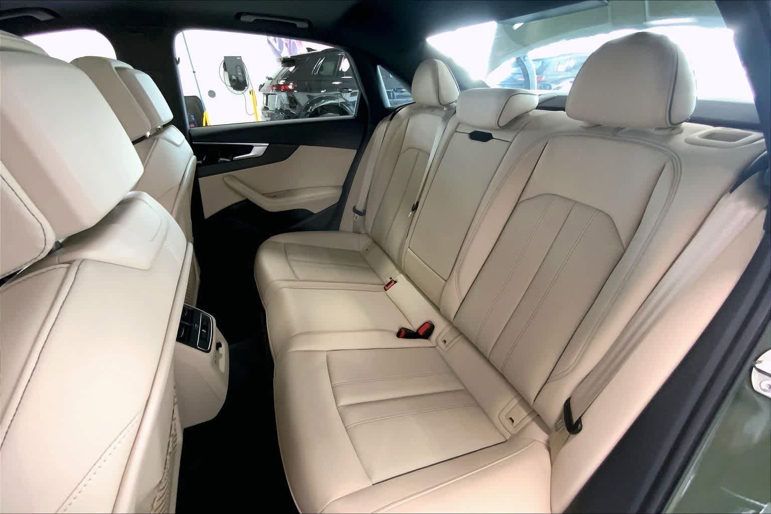 Used 2023 Audi A4 2.0T Premium Plus w/ Premium Plus Package AWD/4WD image 26