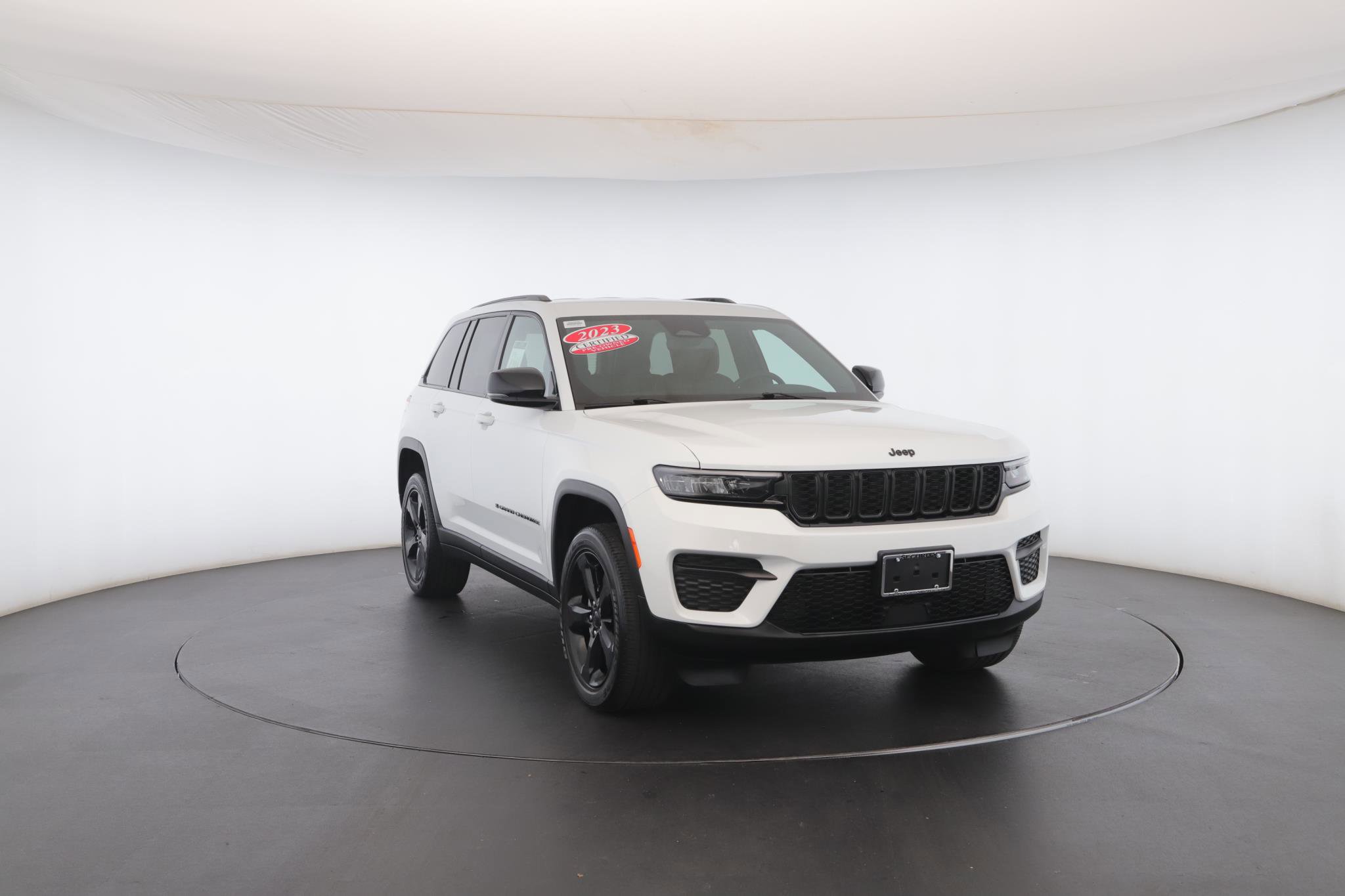 Used 2023 Jeep Grand Cherokee Altitude image 36