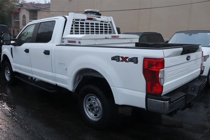 Used 2022 Ford F250 XL w/ Power Equipment Group AWD/4WD image 4