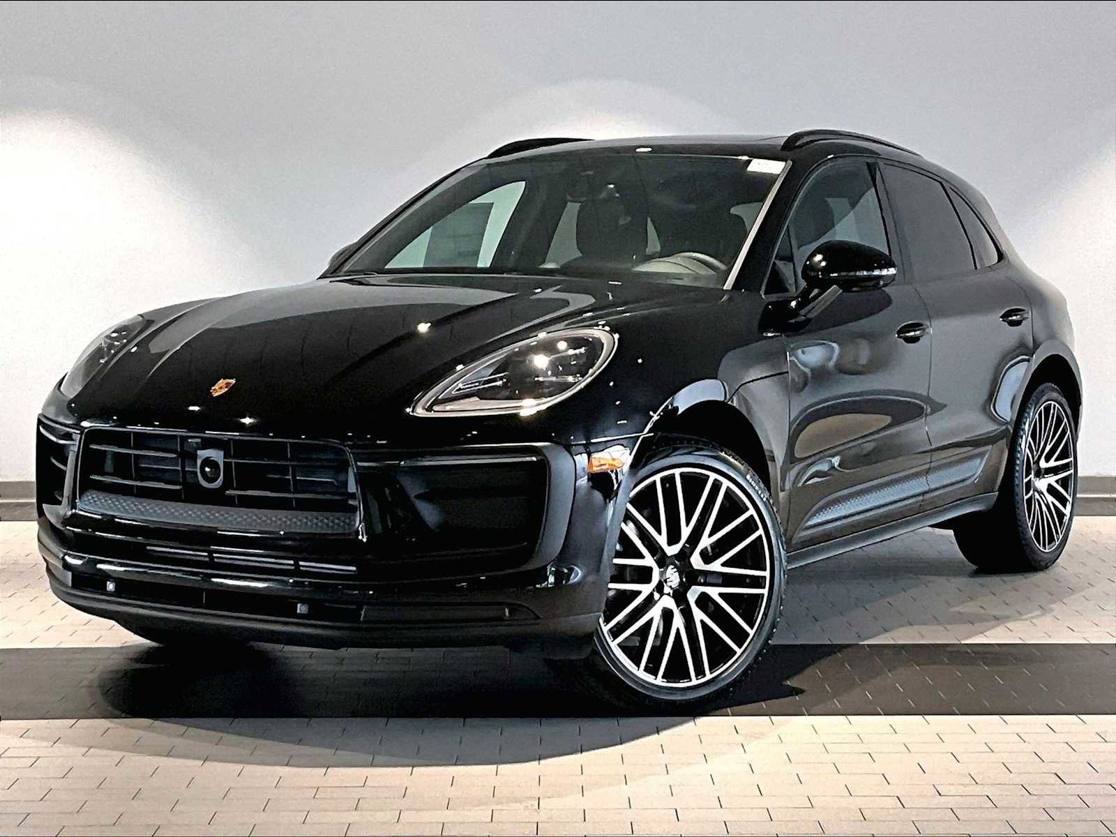 New 2026 Porsche Macan AWD/4WD video 1