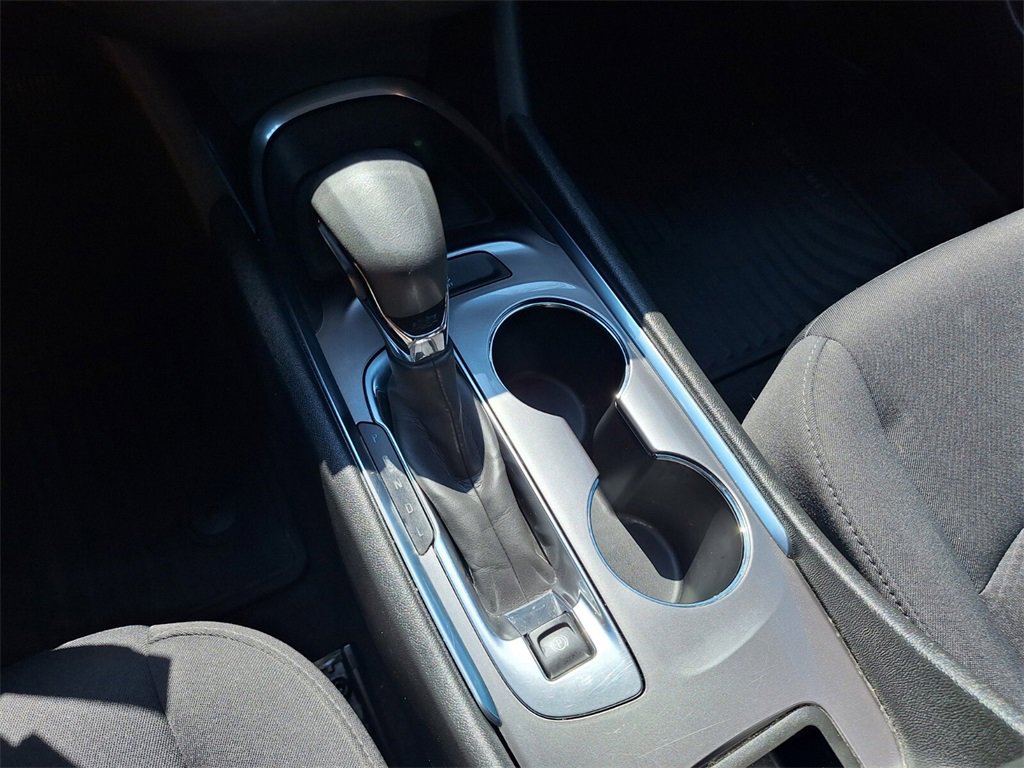 Used 2022 Chevrolet Malibu LT image 13