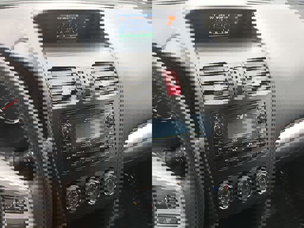 Used 2015 Subaru Forester 2.5i Premium w/ All-Weather Package image 26