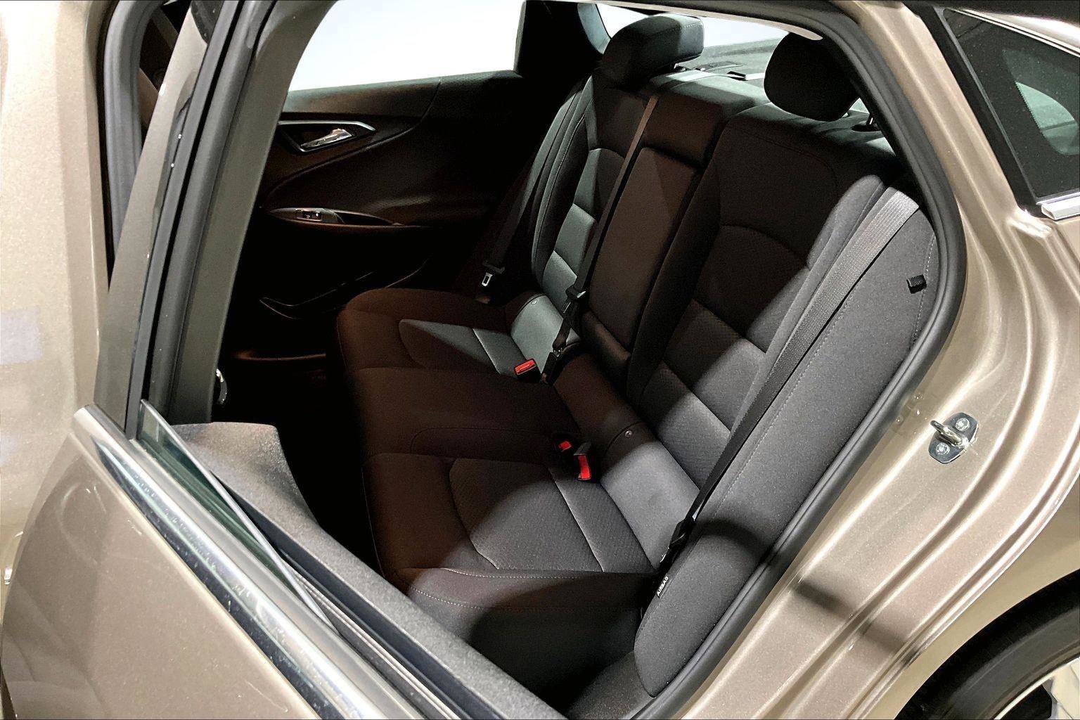 Used 2023 Chevrolet Malibu LT image 27