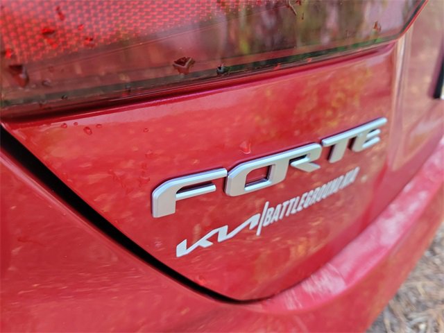 Used 2023 Kia Forte LXS w/ LXS Technology Package image 7