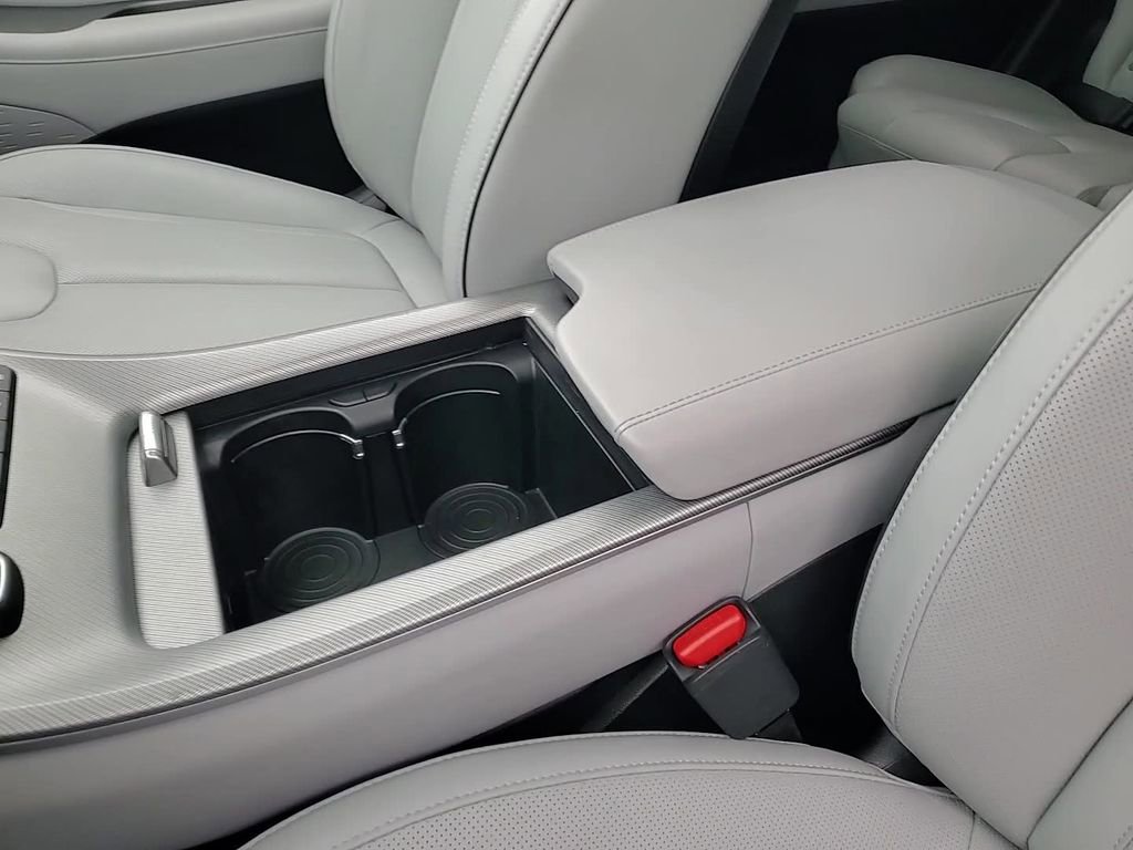 Certified 2023 Hyundai Palisade SEL image 21