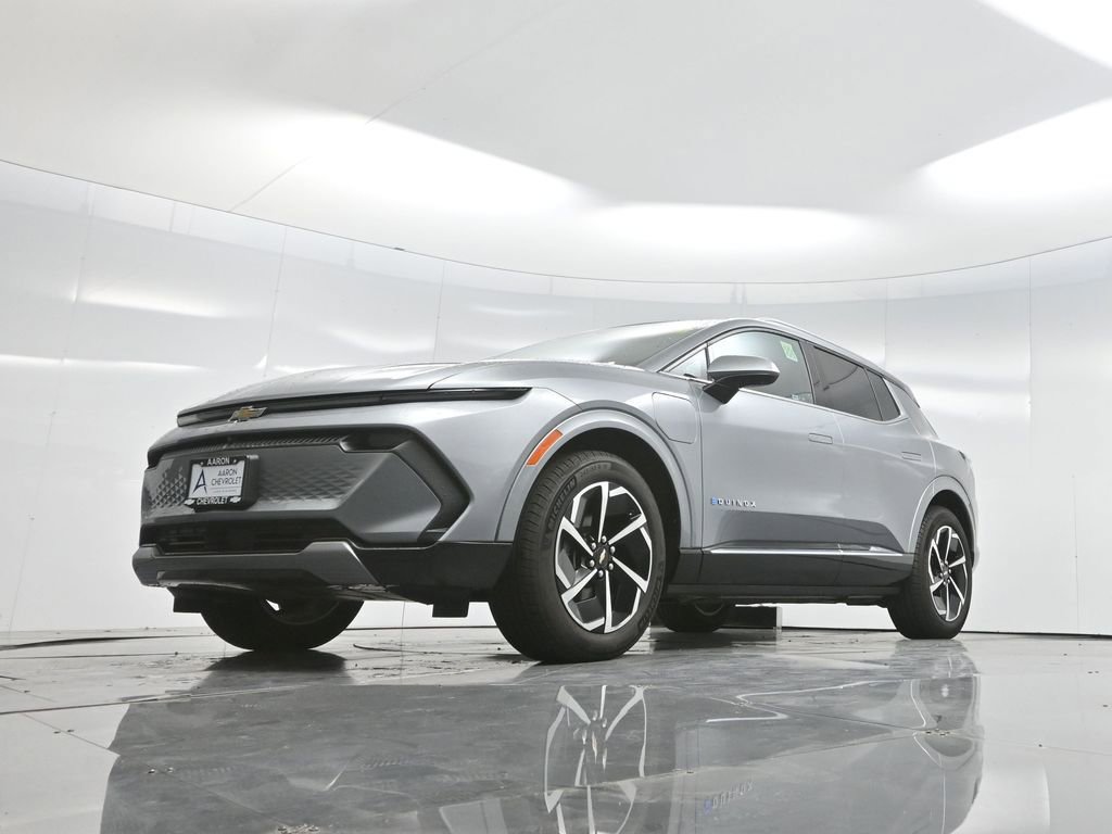 Used 2025 Chevrolet Equinox EV LT w/ Convenience Package image 61