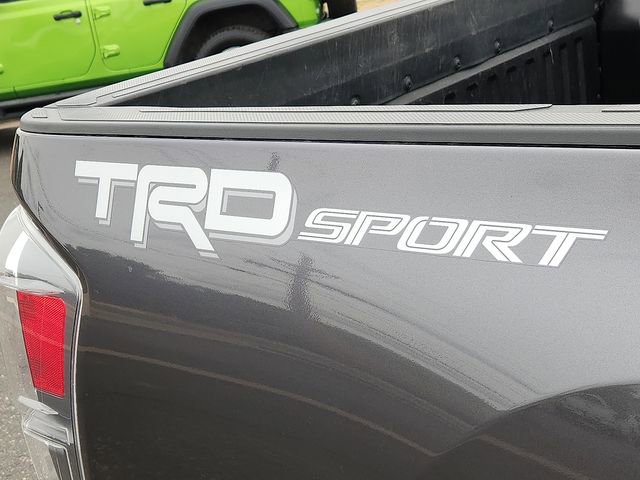Used 2023 Toyota Tacoma TRD Sport w/ Technology Package RWD image 9