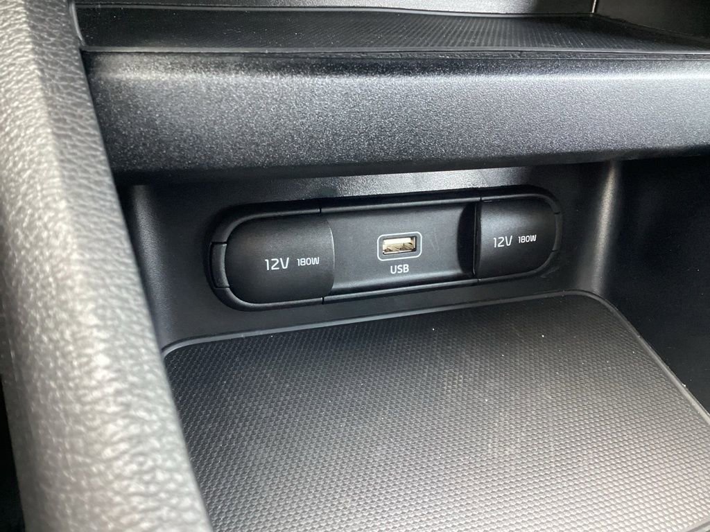 Used 2023 Kia Forte LXS w/ LXS Technology Package FWD image 22