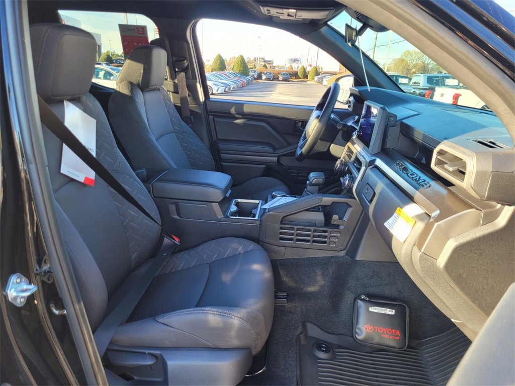 New 2025 Toyota Tacoma SR5 image 14