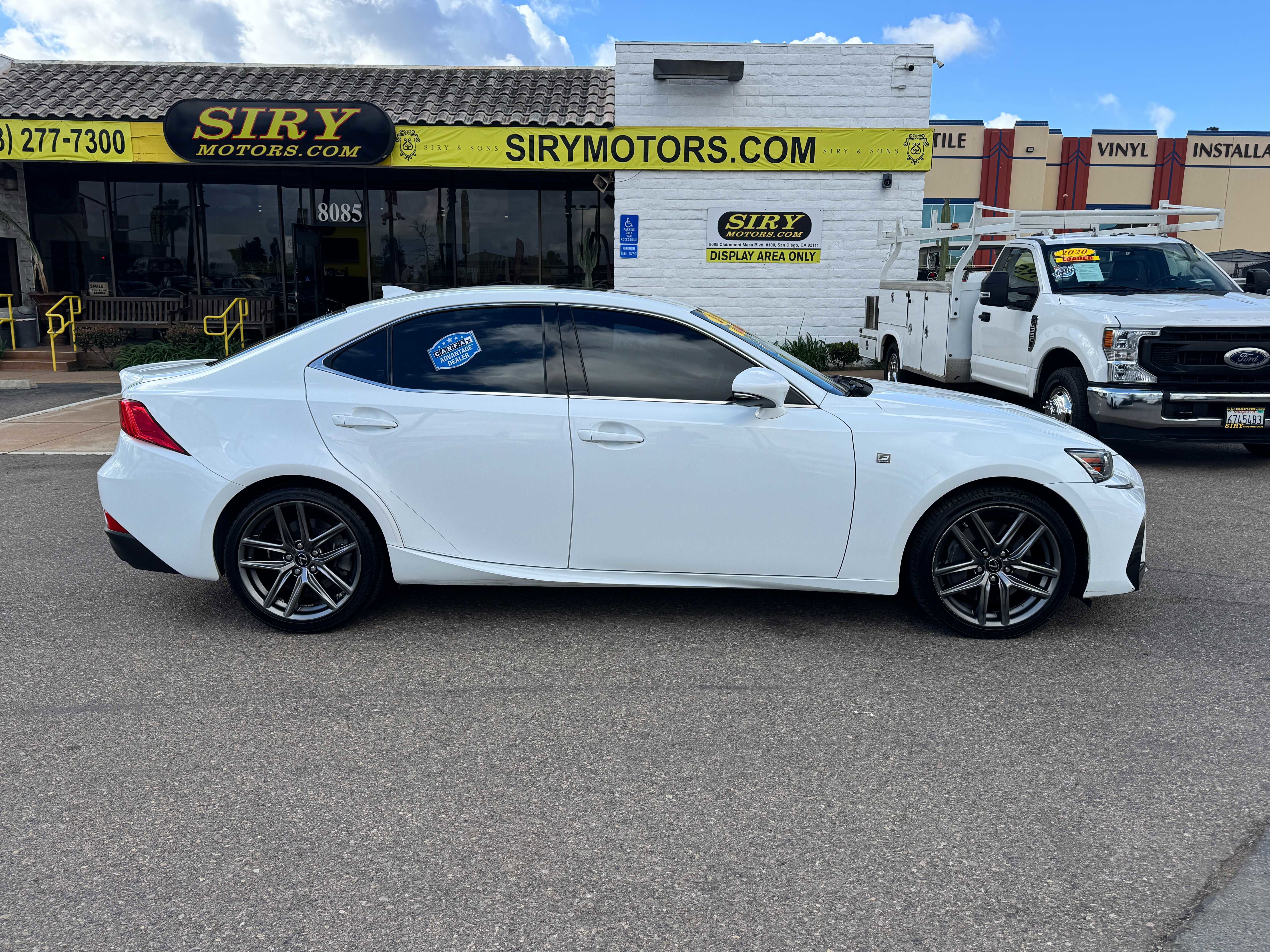 Used 2017 Lexus IS 200t F Sport w/ F Sport Package RWD image 8