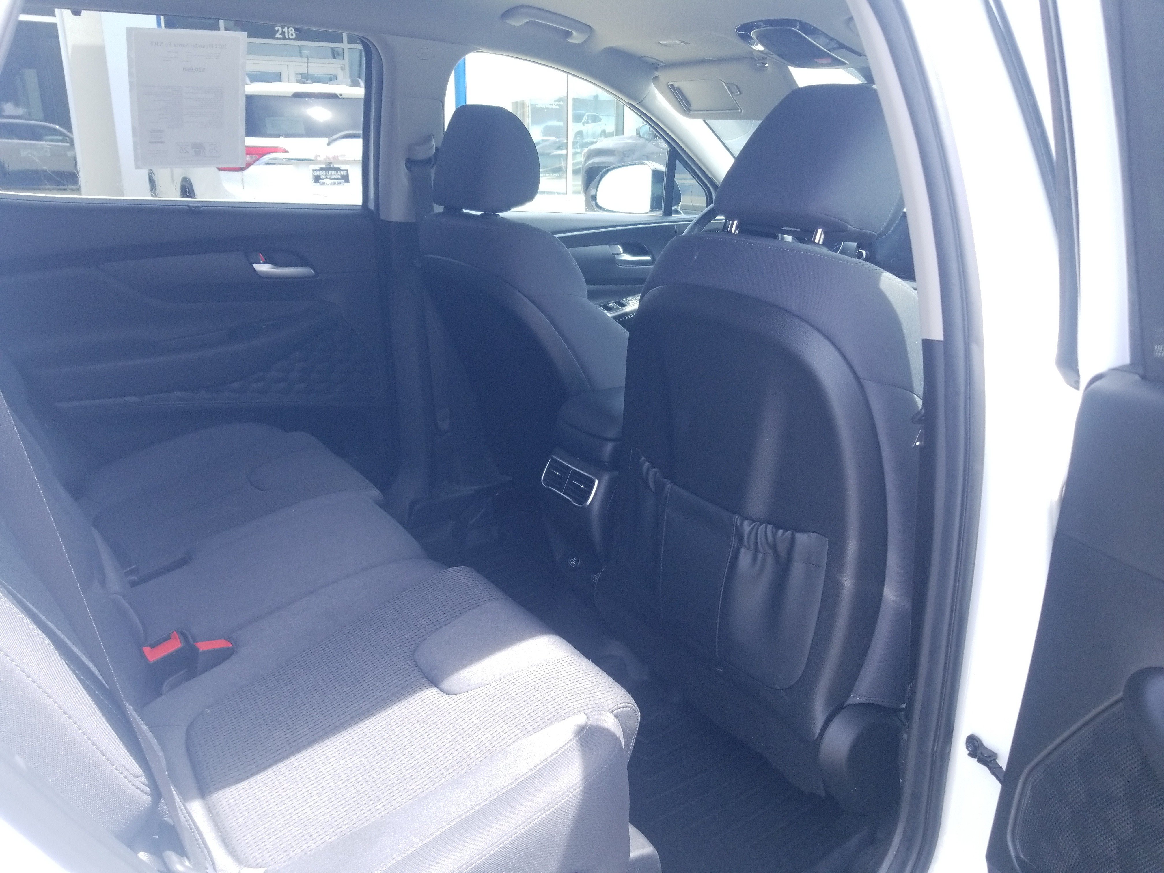 Used 2022 Hyundai Santa Fe XRT FWD image 14