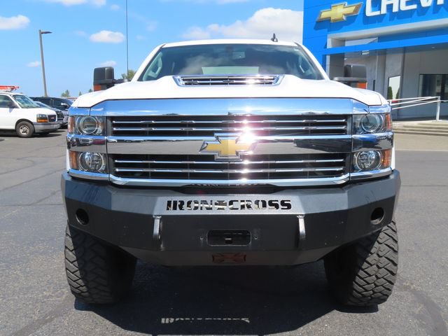 Used 2017 Chevrolet Silverado 3500 LT AWD/4WD image 2
