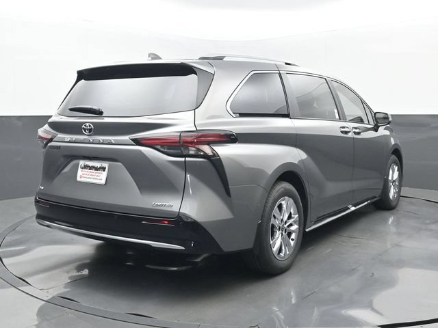 New 2026 Toyota Sienna Limited FWD image 21