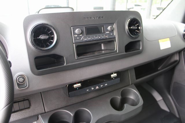 New 2025 Mercedes-Benz Sprinter 2500 image 10