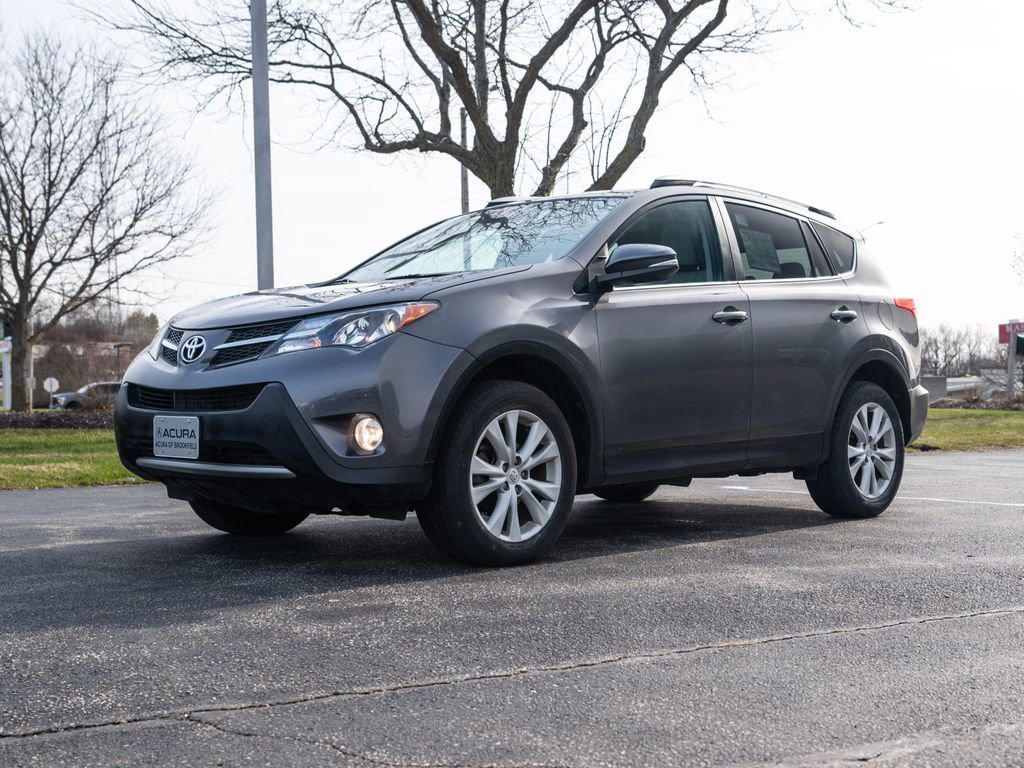 Used 2014 Toyota RAV4 Limited w/ Technology Package AWD/4WD image 5