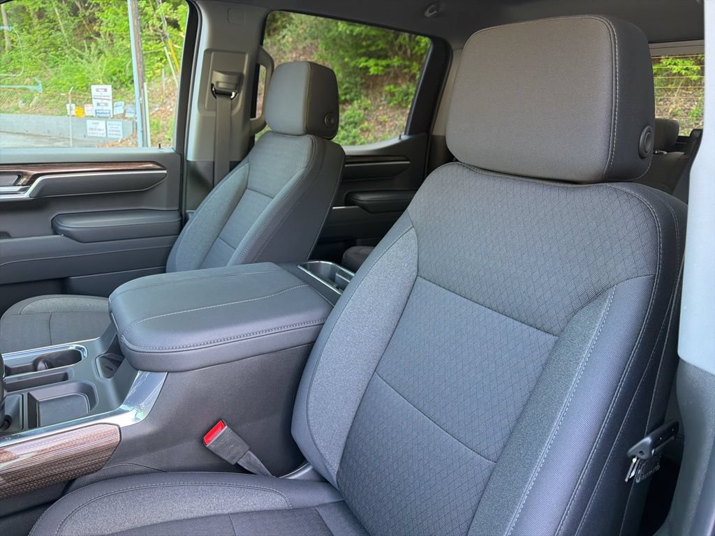 New 2026 Chevrolet Silverado 1500 RST AWD/4WD image 10