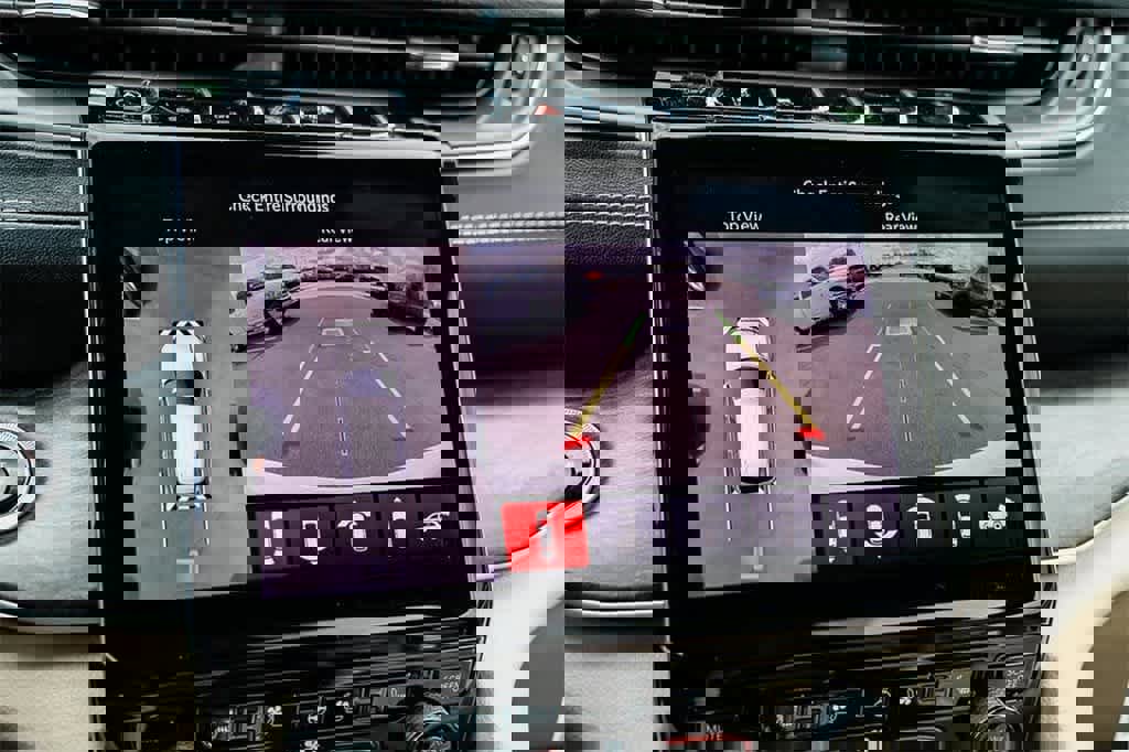 New 2025 Jeep Grand Cherokee Limited w/ Luxury Tech Group II image 24