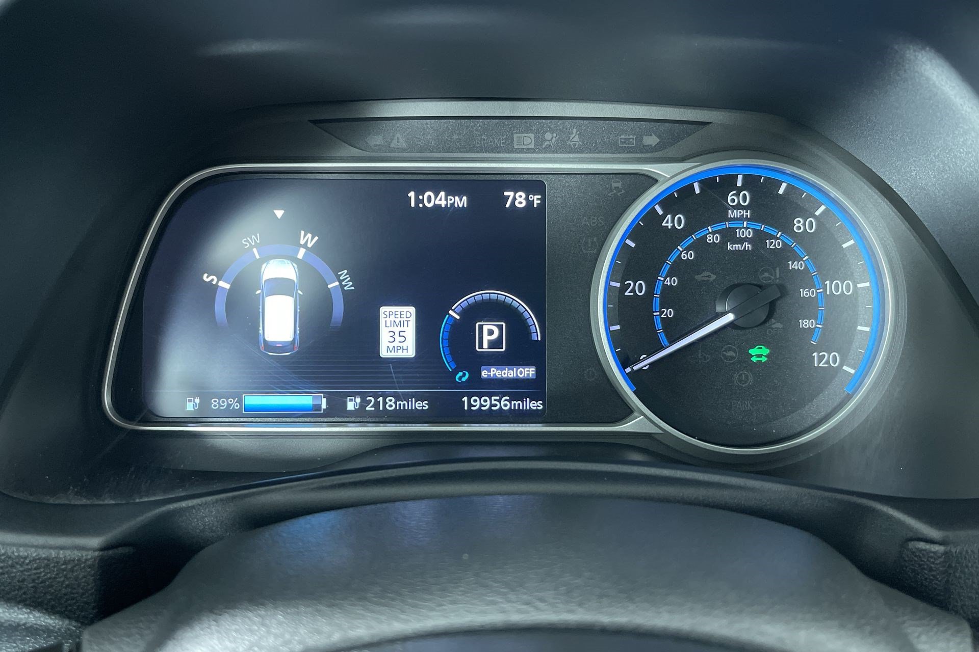 Certified 2025 Nissan Leaf SV Plus FWD image 17