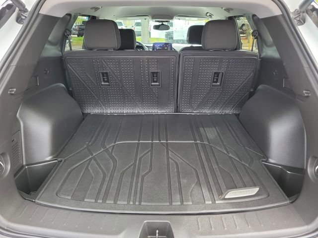 Certified 2023 Chevrolet Blazer LT w/ Convenience Package image 8