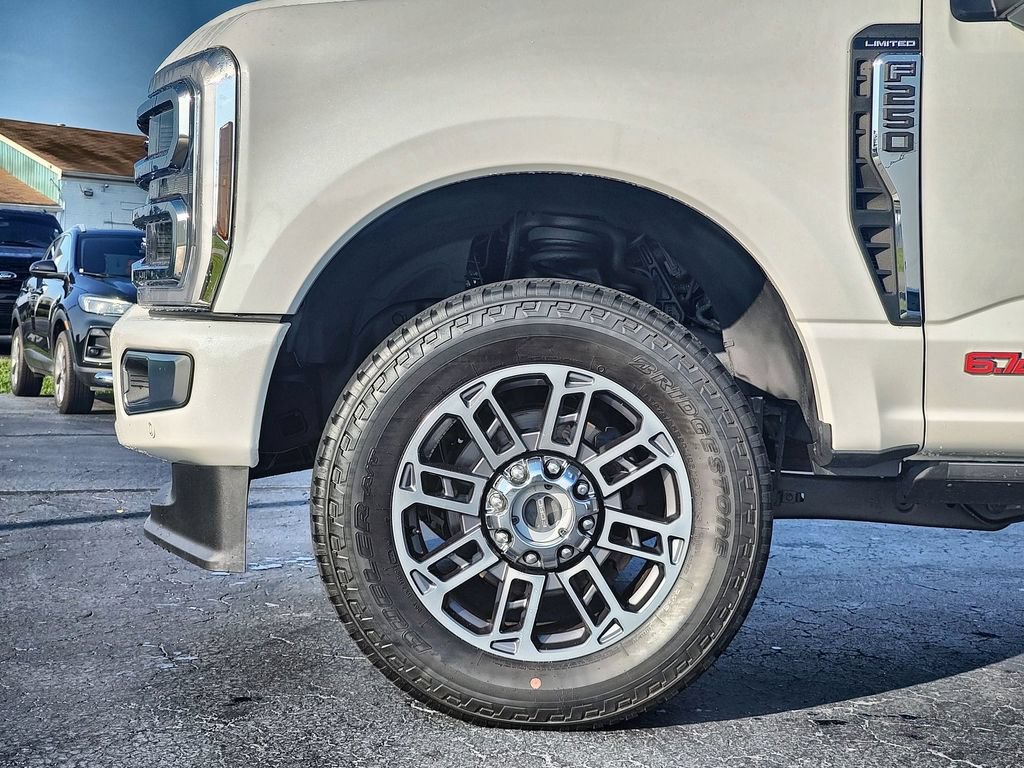 Used 2024 Ford F250 Limited AWD/4WD image 10