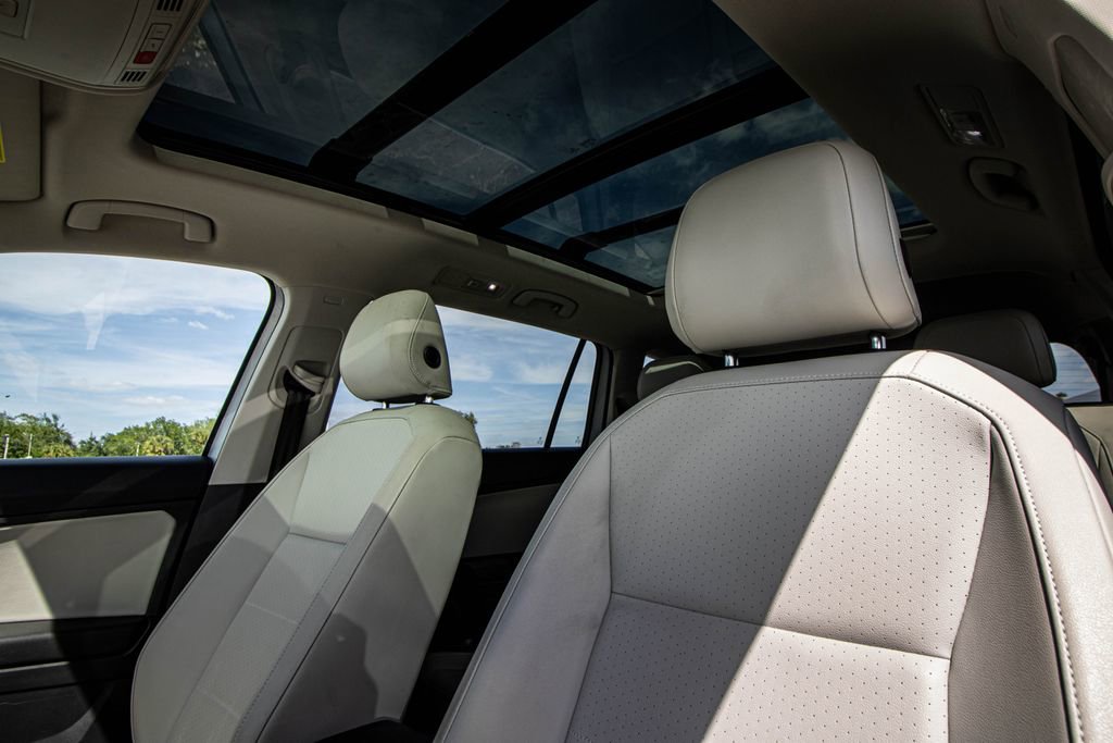 Used 2018 Volkswagen Tiguan S AWD/4WD image 46