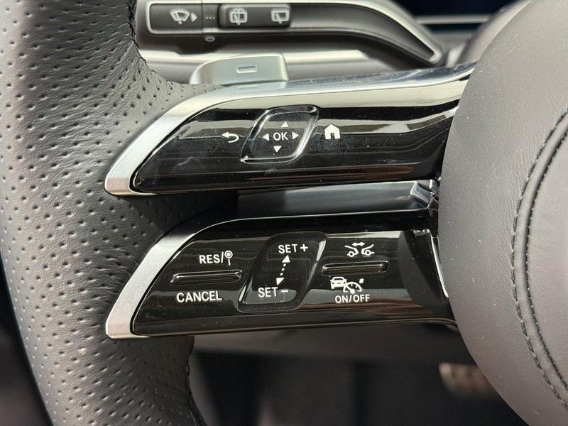 New 2026 Mercedes-Benz GLS 450 4MATIC image 11