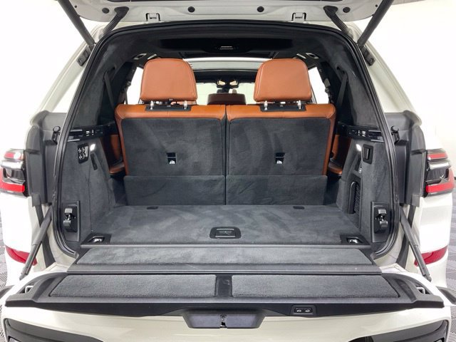 Used 2023 BMW X7 M60i w/ Executive Package AWD/4WD image 38