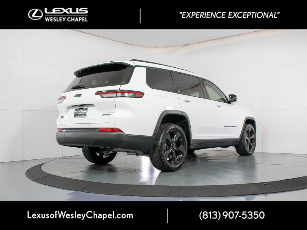 Used 2024 Jeep Grand Cherokee L Limited w/ Black Appearance Package RWD image 6