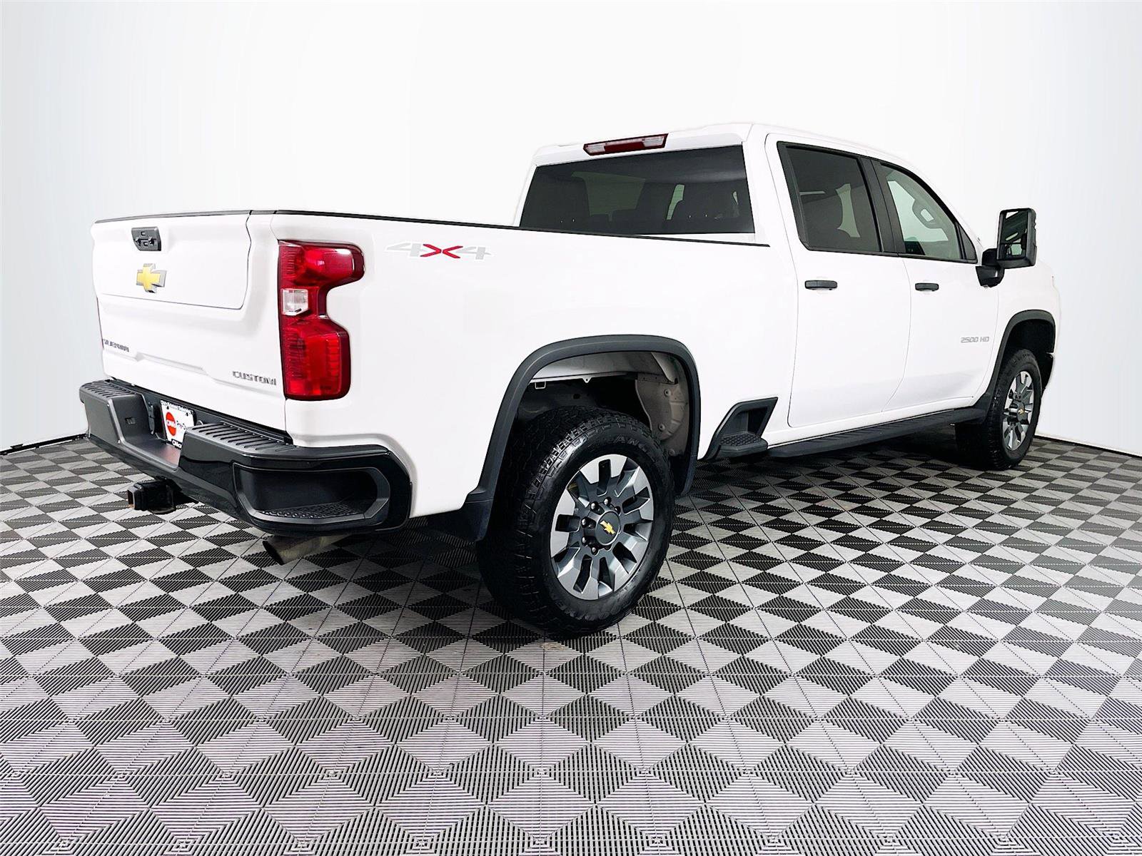 Certified 2023 Chevrolet Silverado 2500 Custom w/ Gooseneck/5TH Wheel Package image 9