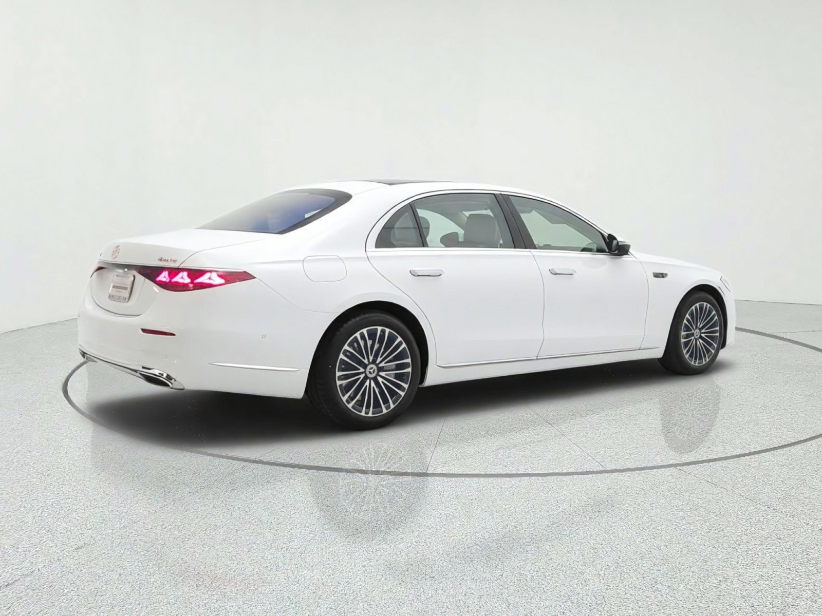 New 2027 Mercedes-Benz S 580 4MATIC Sedan image 5