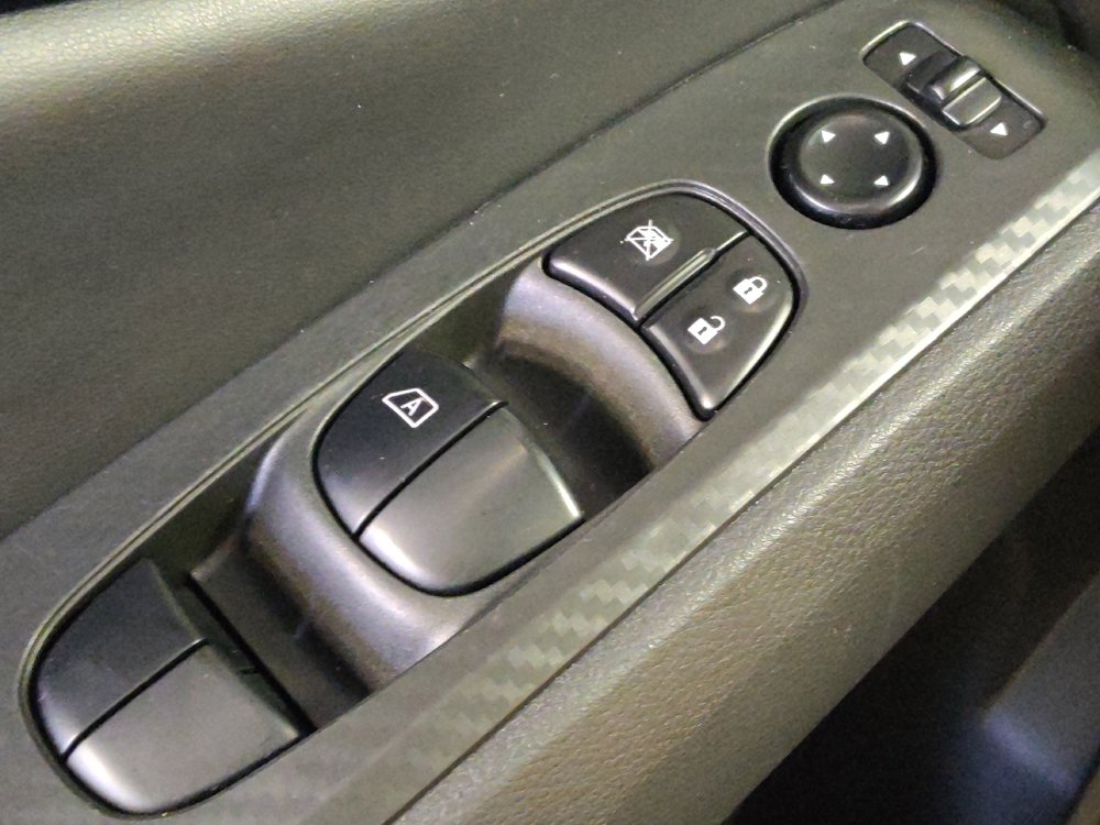 Used 2024 Nissan Altima 2.5 S FWD image 27