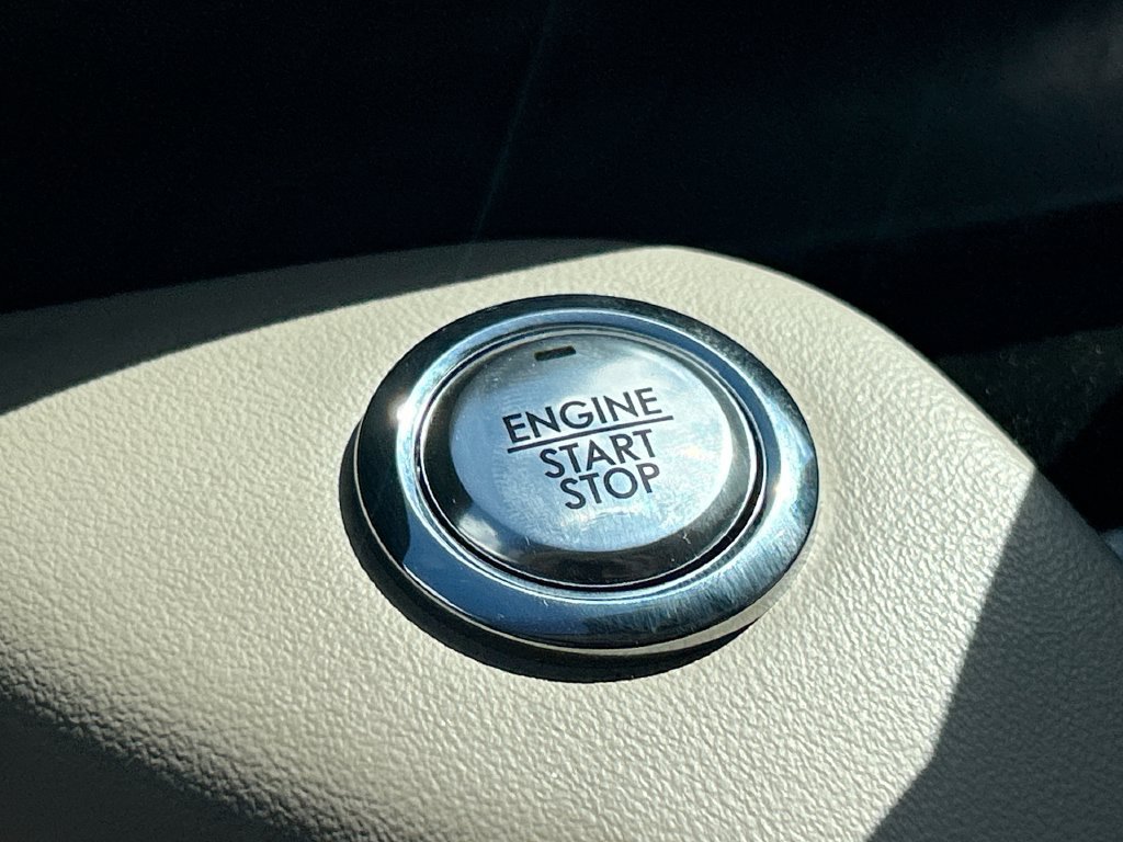Used 2023 Lincoln Aviator Grand Touring w/ Equipment Group 301A AWD/4WD image 20