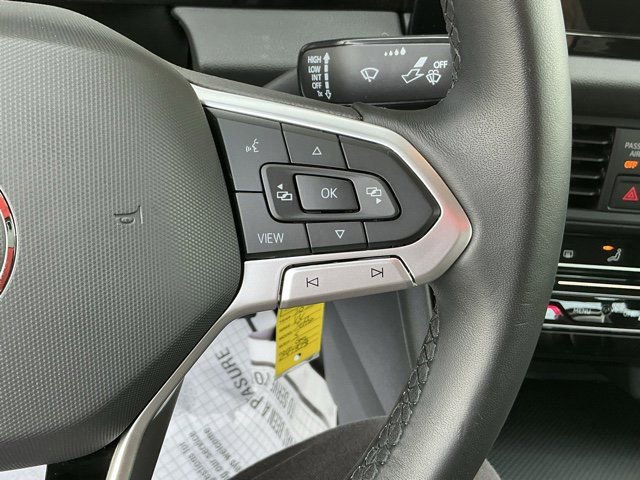 Used 2025 Volkswagen Jetta S image 25