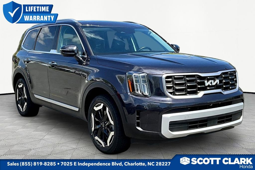 Used 2025 Kia Telluride S image 1