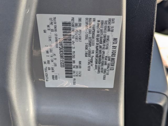 Used 2010 Ford Focus SES image 30