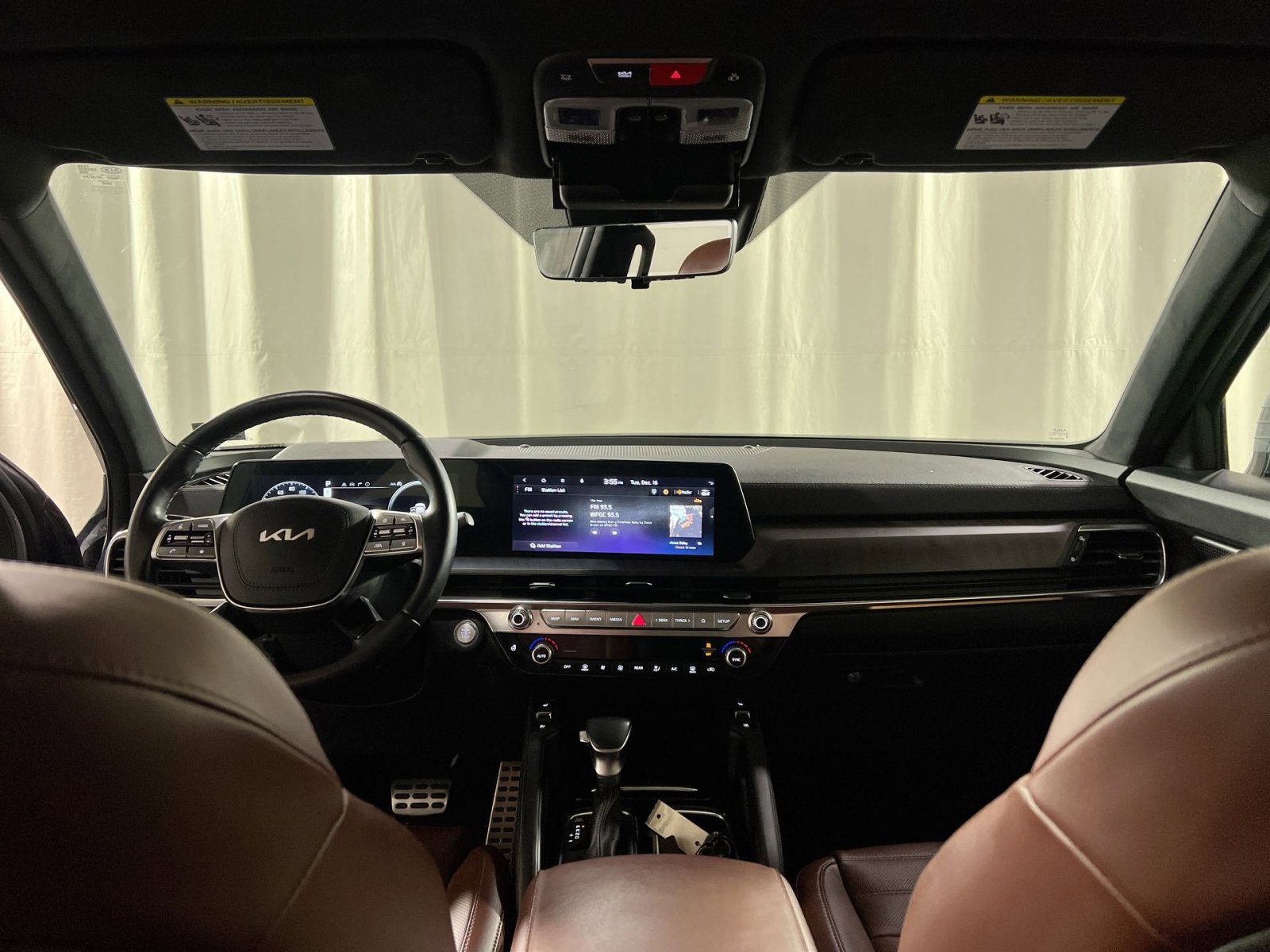 Used 2024 Kia Telluride SX Prestige image 17