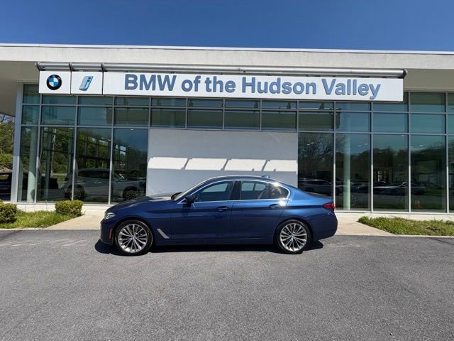 Certified 2023 BMW 540i xDrive w/ Premium Package AWD/4WD image 1