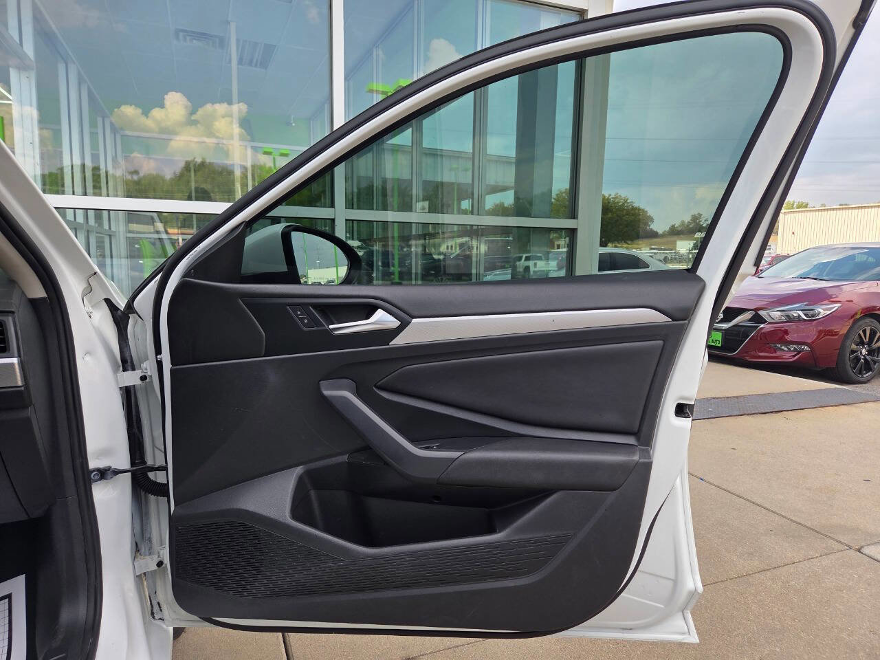 Used 2020 Volkswagen Jetta S image 22