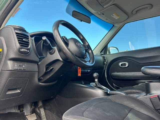 Used 2014 Kia Soul FWD image 20
