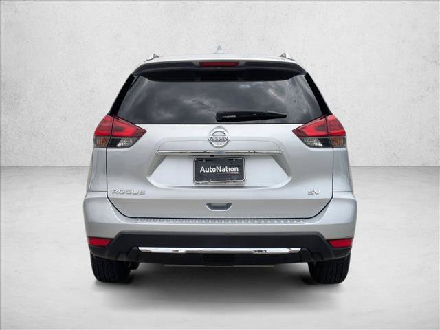 Used 2018 Nissan Rogue SV FWD image 7
