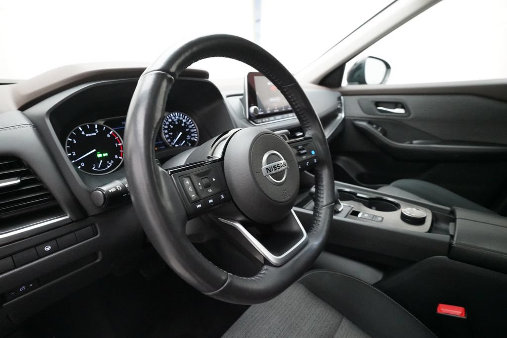Used 2021 Nissan Rogue SV AWD/4WD image 8