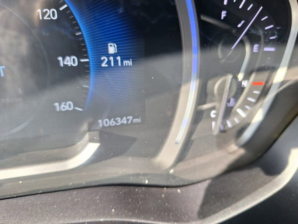 Used 2020 Hyundai Santa Fe SEL image 18