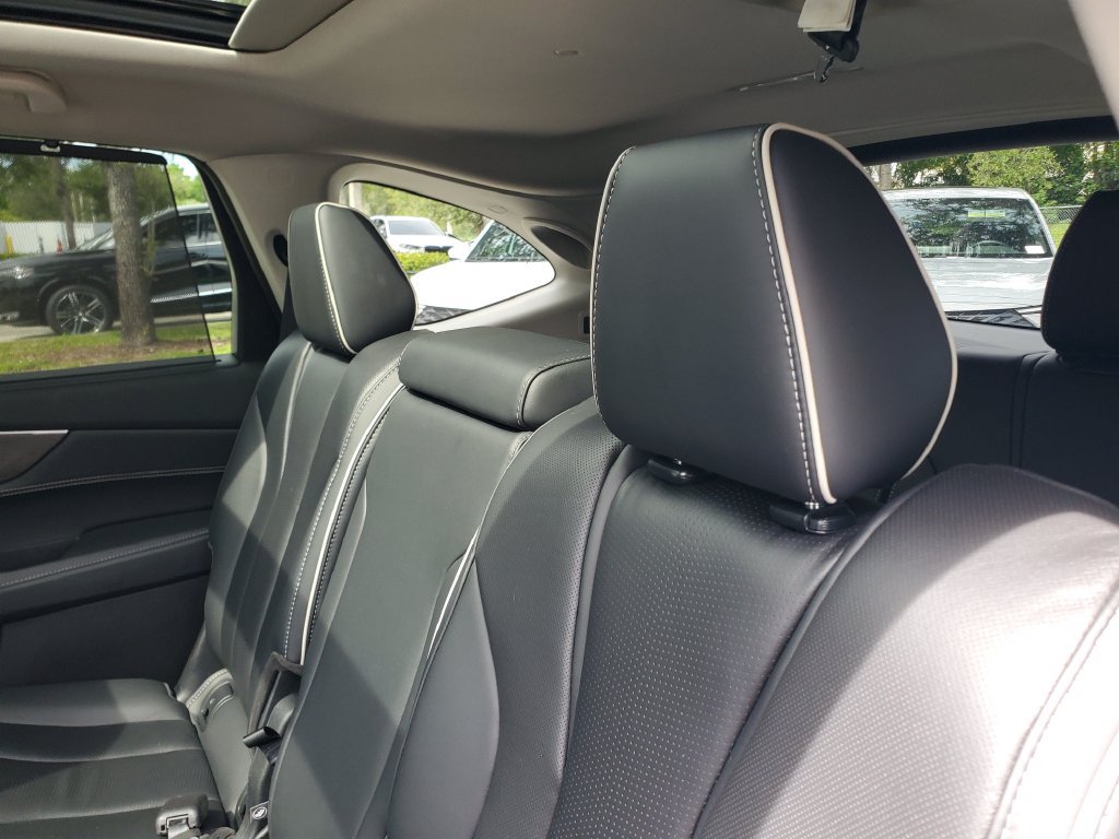 Used 2023 Acura MDX w/ Advance Package AWD/4WD image 13