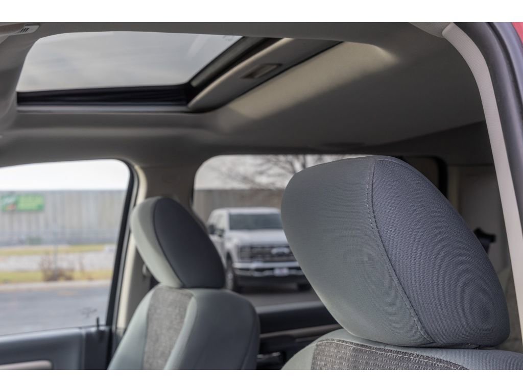 Used 2017 RAM 2500 Big Horn image 17