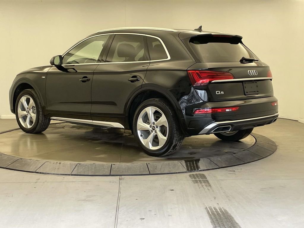Certified 2022 Audi Q5 2.0T Premium Plus image 3