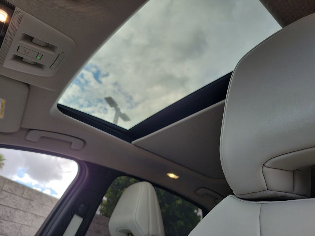 Used 2023 Nissan Ariya FWD image 21