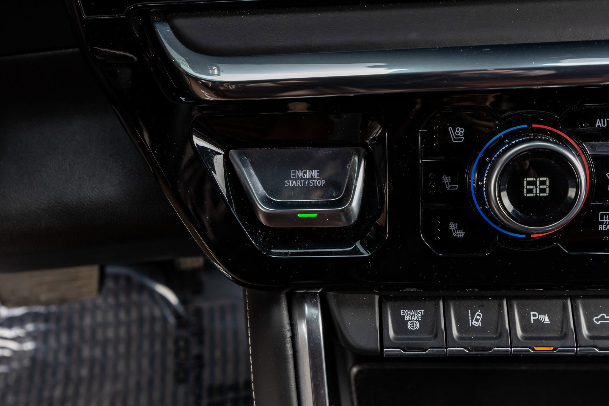 Used 2024 GMC Sierra 3500 Denali Ultimate image 23